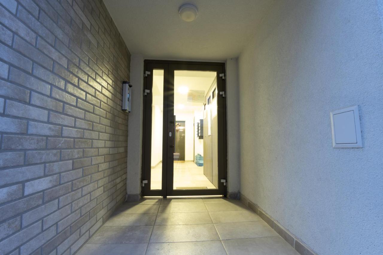 Citadela North 1br W Security And Self Check In Appartamento Bucarest